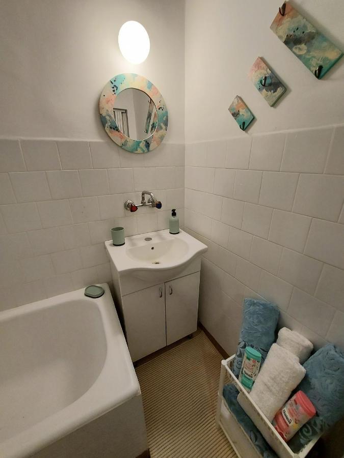 Cozy Apartment In Kikinda ภายนอก รูปภาพ