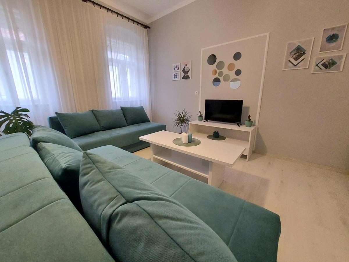 Cozy Apartment In Kikinda ภายนอก รูปภาพ